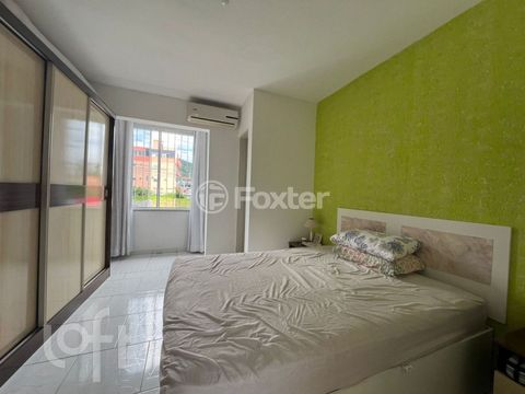 Image 9 - 880911