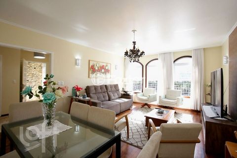Image 15 - 880956