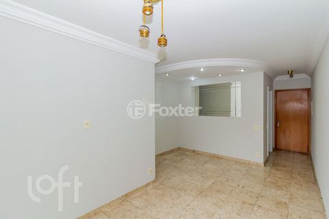 Image 3 - 880994