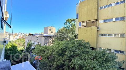 Image 16 - 881004