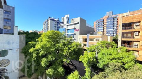 Image 8 - 881004
