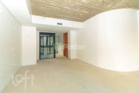 Image 1 - 881014