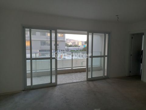 Image 10 - 881016