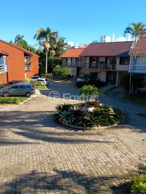 Image 0 - 881020