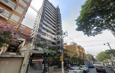 Image 1 - 881039
