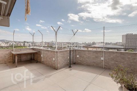 Image 7 - 881056