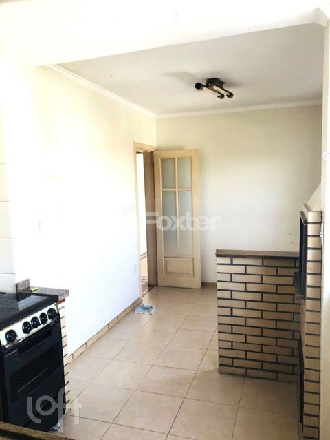 Image 7 - 881059