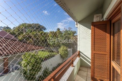 Image 11 - 881061