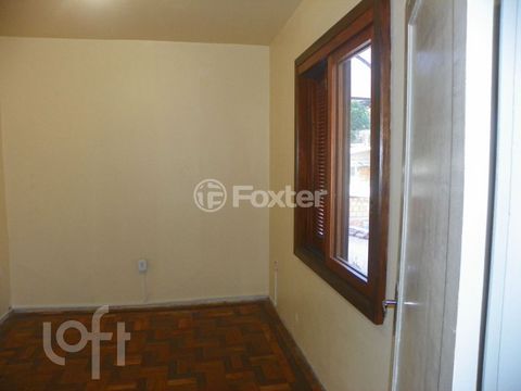 Image 3 - 881195