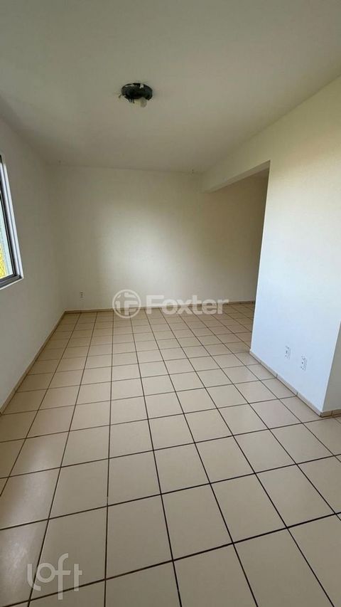 Image 7 - 881207