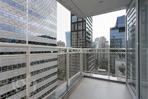 Image 6 - 881212