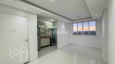 Image 17 - 881213