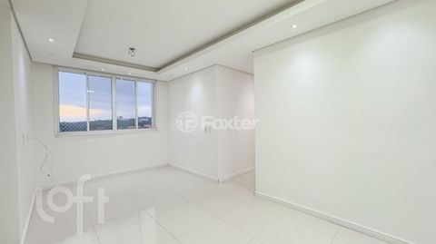 Image 18 - 881213