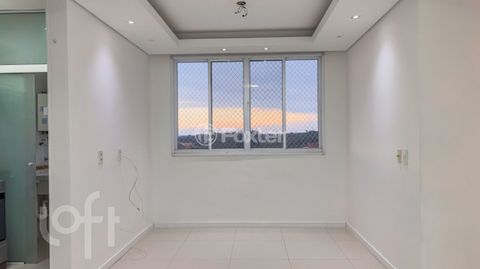 Image 19 - 881213