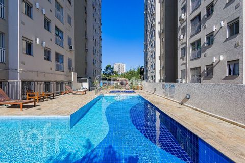 Image 19 - 881217