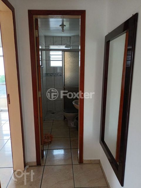 Image 8 - 881343