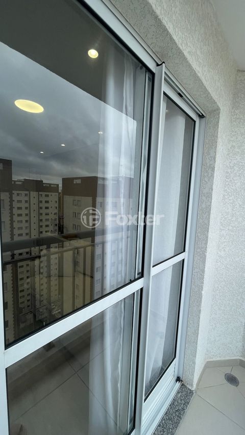 Image 4 - 881355