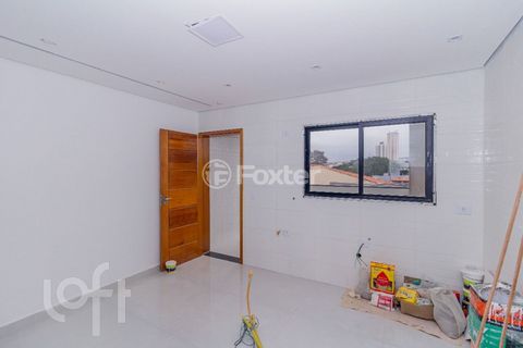 Image 6 - 881382