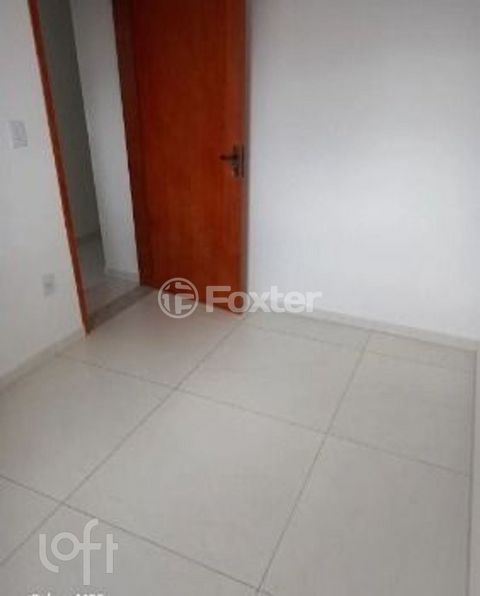 Image 2 - 881382