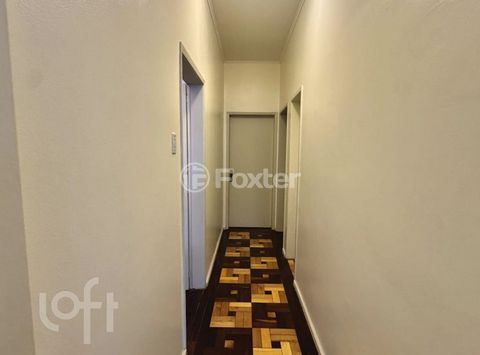 Image 3 - 881427