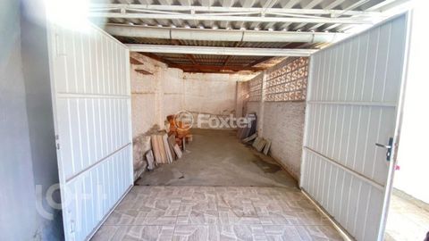 Image 9 - 881431