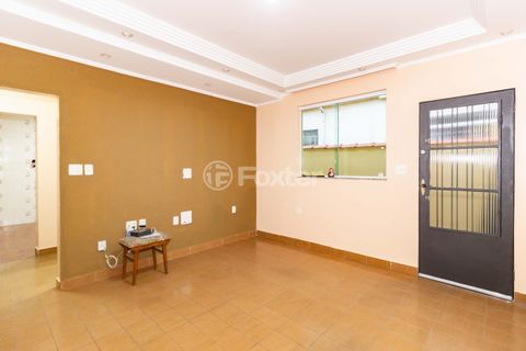 Image 7 - 881456