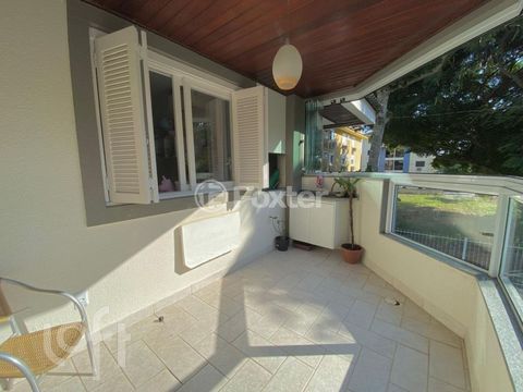 Image 9 - 881463