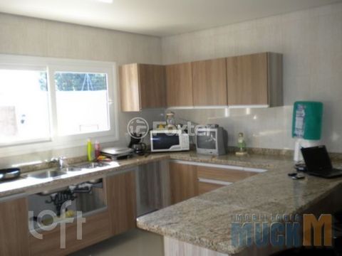 Image 7 - 881471