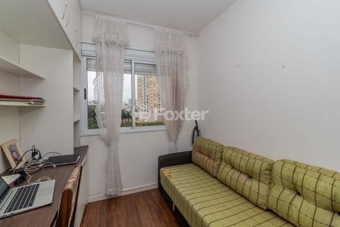 Image 7 - 881478