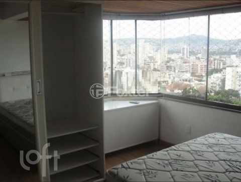 Image 11 - 881480
