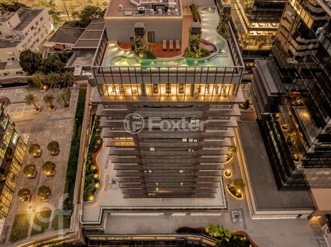 Image 16 - 881511