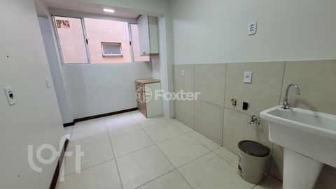 Image 9 - 881514