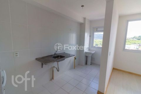 Image 8 - 881579