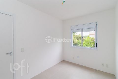 Image 19 - 881593