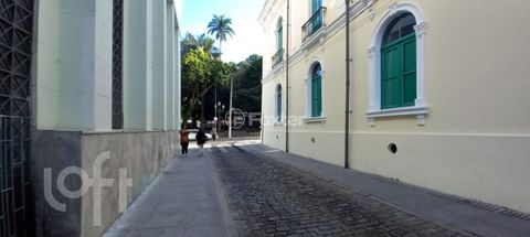 Image 18 - 881621