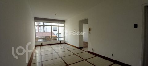 Image 1 - 881621