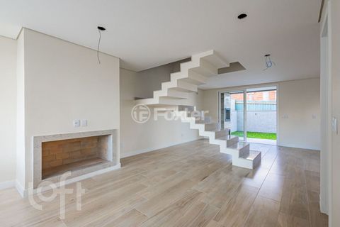 Image 1 - 881660