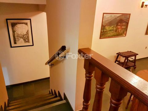 Image 8 - 881665