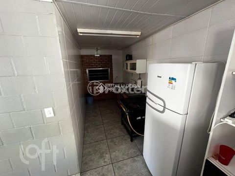 Image 9 - 881667
