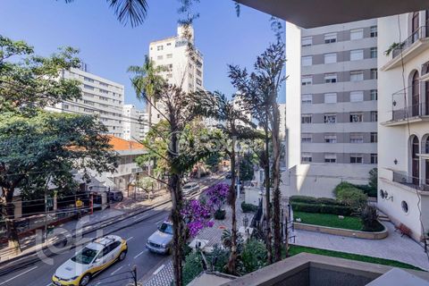 Image 9 - 881675