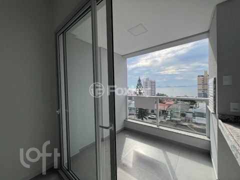 Image 6 - 881676