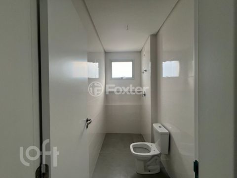 Image 3 - 881676