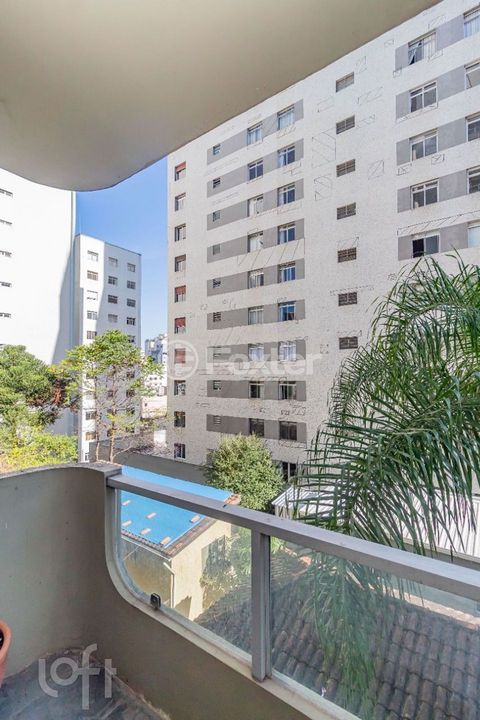 Image 3 - 881678