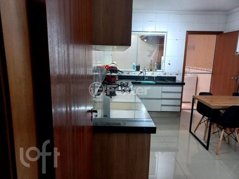 Image 7 - 881692