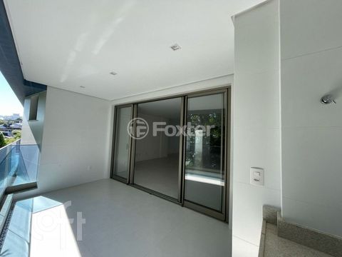 Image 9 - 881712