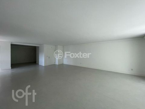 Image 3 - 881712