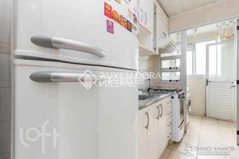 Image 11 - 881730
