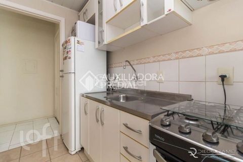 Image 9 - 881730
