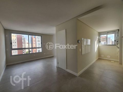 Image 1 - 881731