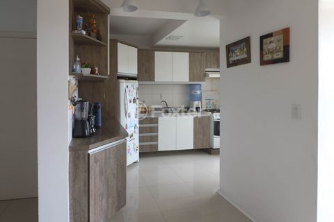 Image 7 - 881733